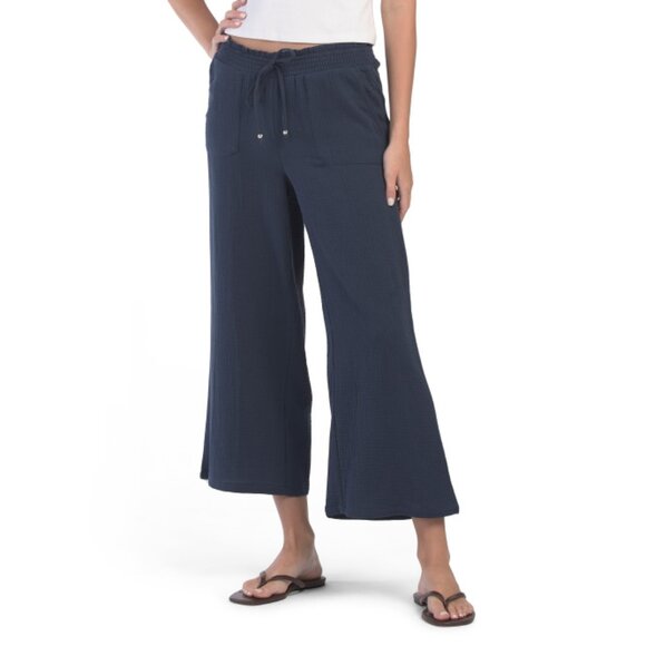 CHLOE & JASMINE Navy Gauze Cropped Pants With Pockets - Picture 1 of 2